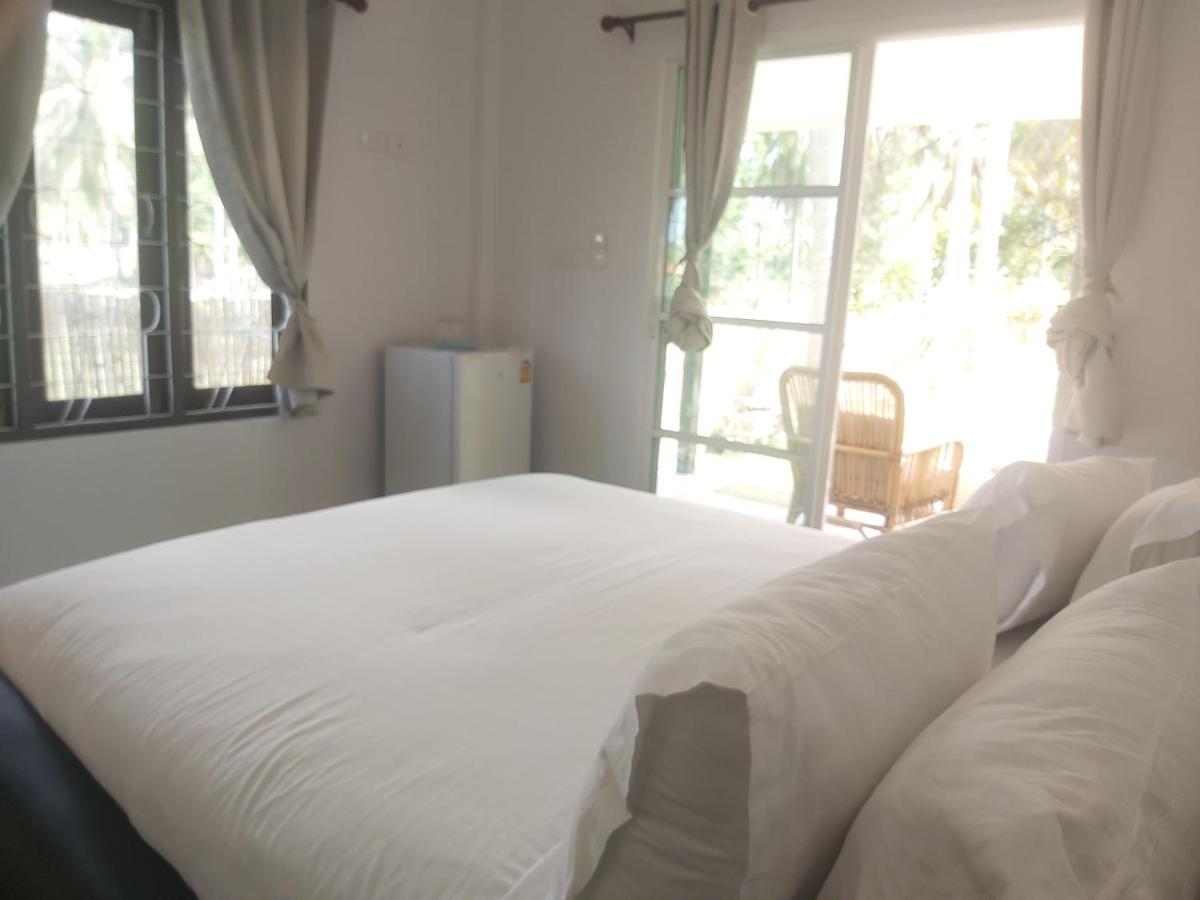 Nice Home Stay At Samroiyod บ้านพักริมเล ภายนอก รูปภาพ